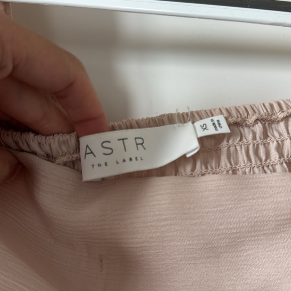 Astr Blush Ruched Blouse - Picture 3 of 3